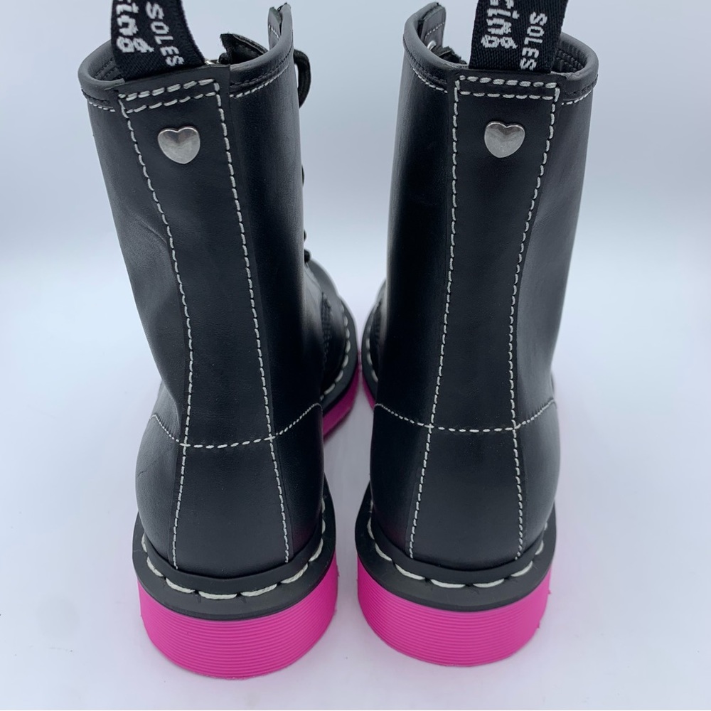 New Dr. Martens Womens 6 Style 1460 Jungle Pink Sole Zipper Front Wanama Boot - Picture 5 of 9